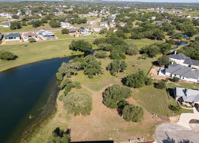 107  Savannah Ct, Blanco, TX 78606 — photo 10