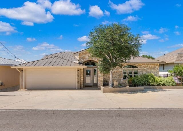 2910  Colleen Drive, Canyon Lake, TX 78133 — photo 2