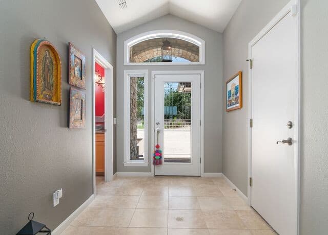 2910  Colleen Drive, Canyon Lake, TX 78133 — photo 5