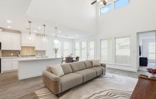 9903  Heeler Hand, San Antonio, TX 78254 — photo 11