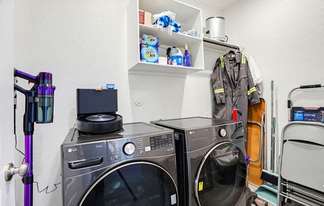9903  Heeler Hand, San Antonio, TX 78254 — photo 25