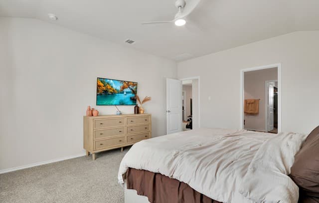 7214  Salado Creek Pkwy, San Antonio, TX 78223 — photo 19