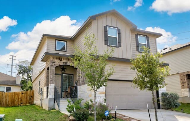 7214  Salado Creek Pkwy, San Antonio, TX 78223 — photo 2