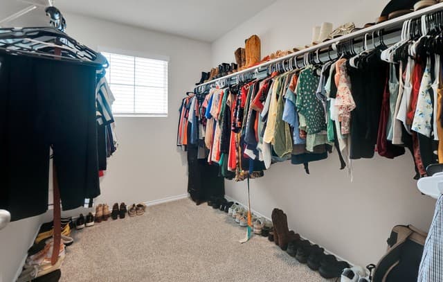7214  Salado Creek Pkwy, San Antonio, TX 78223 — photo 21