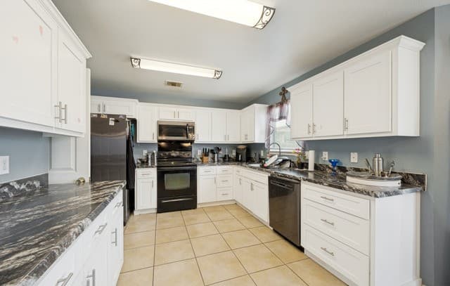4111  Dunn Oak, San Antonio, TX 78223 — photo 11