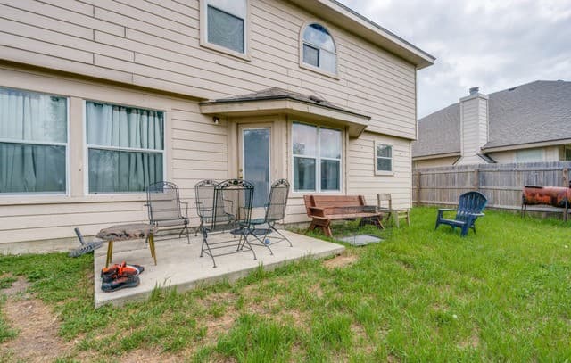 4111  Dunn Oak, San Antonio, TX 78223 — photo 23