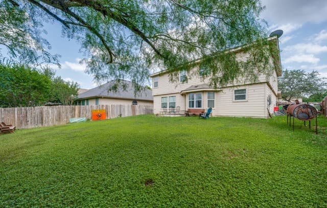 4111  Dunn Oak, San Antonio, TX 78223 — photo 25