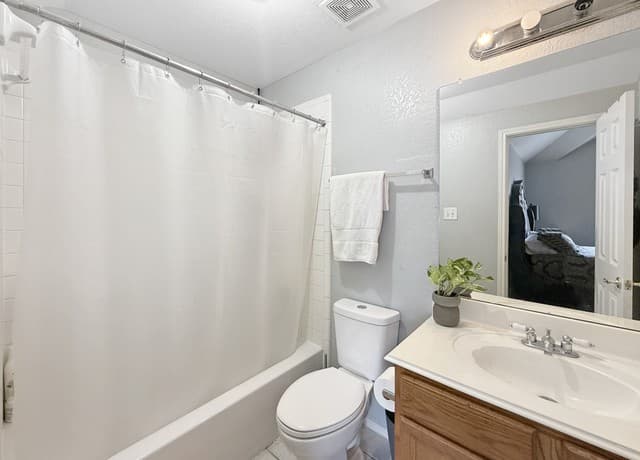 19531  Azure Oak, San Antonio, TX 78258 — photo 9