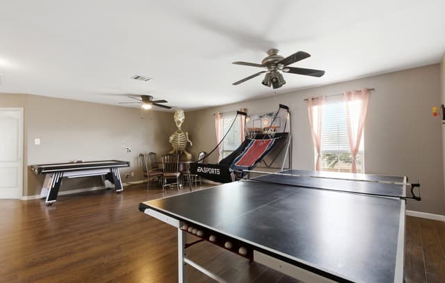 426  Bridle Rdg, San Antonio, TX 78227 — photo 17
