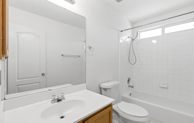 426  Bridle Rdg, San Antonio, TX 78227 — photo 21