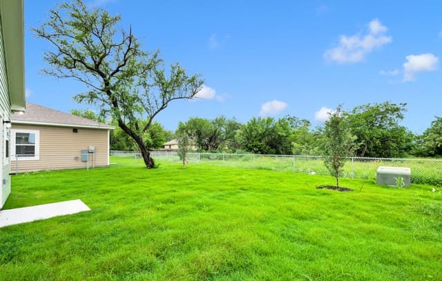 615  Villa Linda, San Antonio, TX 78237 — photo 15