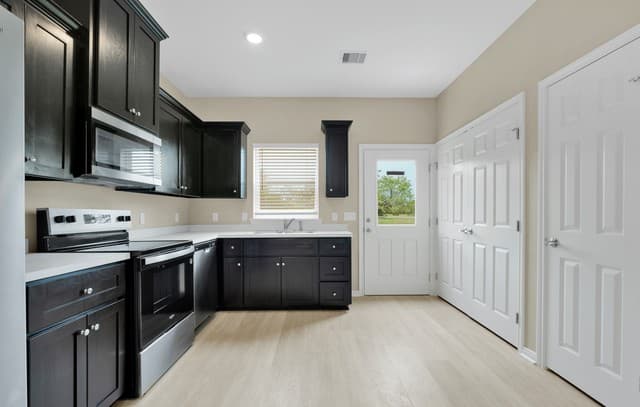 615  Villa Linda, San Antonio, TX 78237 — photo 5