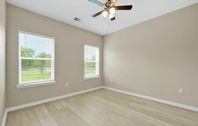 615  Villa Linda, San Antonio, TX 78237 — photo 8