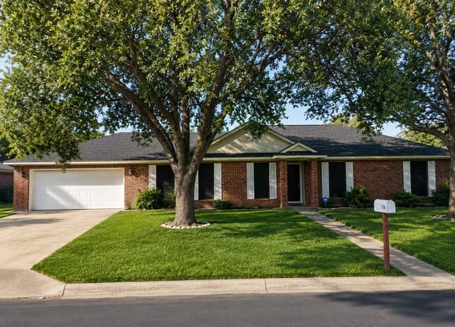 106 Weese Ln