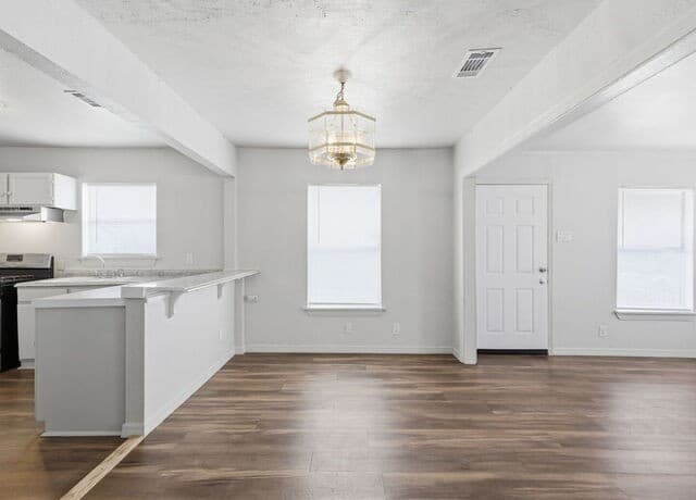 2014  Hays St, San Antonio, TX 78202 — photo 7