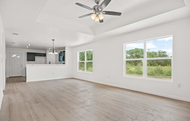 9446 Strech Ave, San Antonio, TX 78224 — photo 3