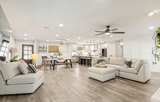 102 Silver Spgs, Universal City, TX 78148 — photo 10