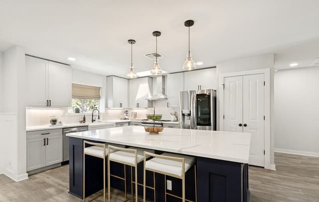 102 Silver Spgs, Universal City, TX 78148 — photo 11