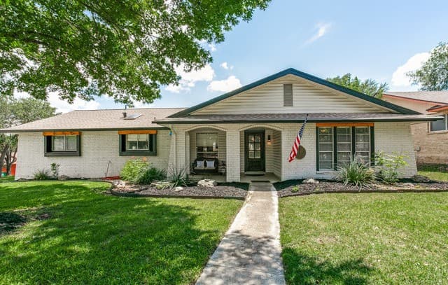 102 Silver Spgs, Universal City, TX 78148 — photo 2