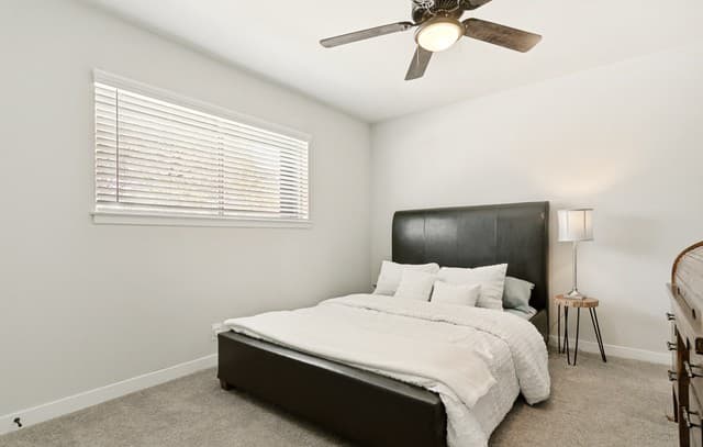 102 Silver Spgs, Universal City, TX 78148 — photo 22