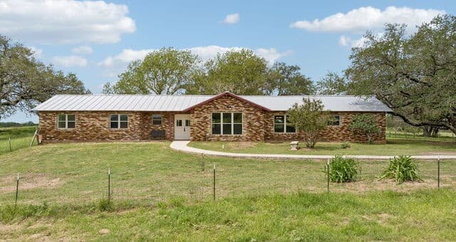 6603 Fm 2579, Floresville, TX 78114 — photo 3