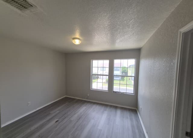 4526  Safe Harbor, San Antonio, TX 78244 — photo 18