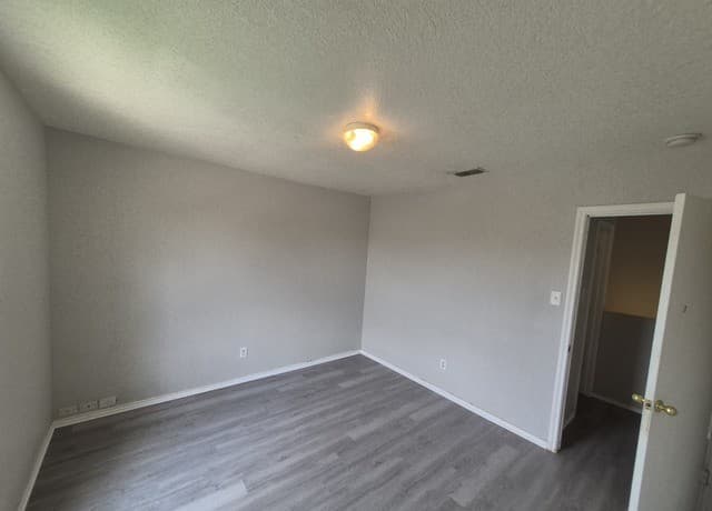 4526  Safe Harbor, San Antonio, TX 78244 — photo 24