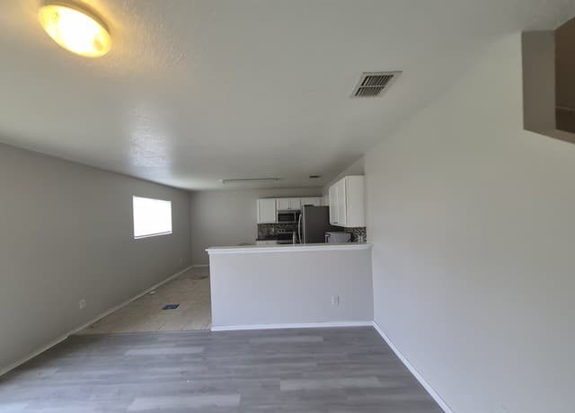 4526  Safe Harbor, San Antonio, TX 78244 — photo 6