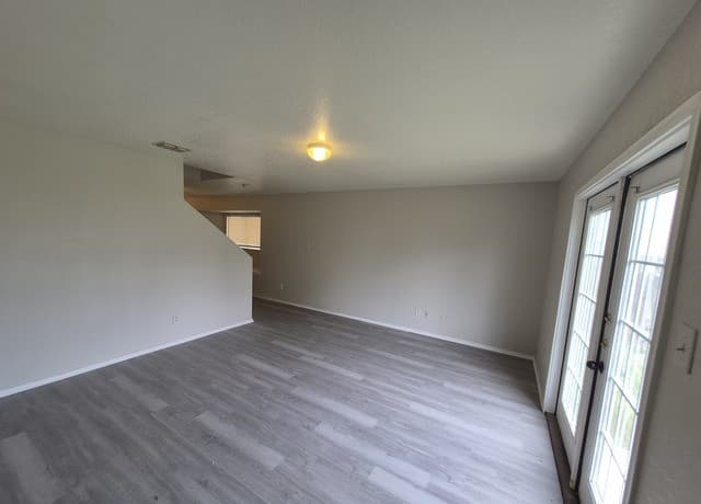 4526  Safe Harbor, San Antonio, TX 78244 — photo 7