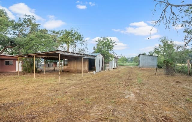 604 N Cherry St, Fredericksburg, TX 78624 — photo 7