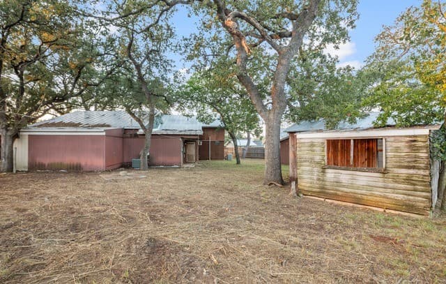 604 N Cherry St, Fredericksburg, TX 78624 — photo 9