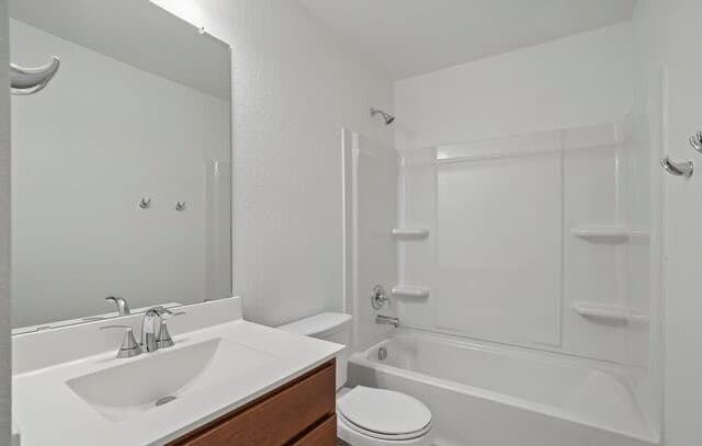 903 Bull Boat Ln, San Antonio, TX 78221 — photo 22