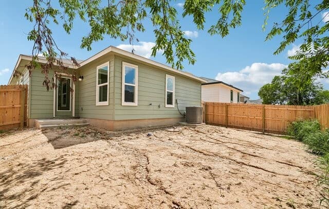 903 Bull Boat Ln, San Antonio, TX 78221 — photo 6