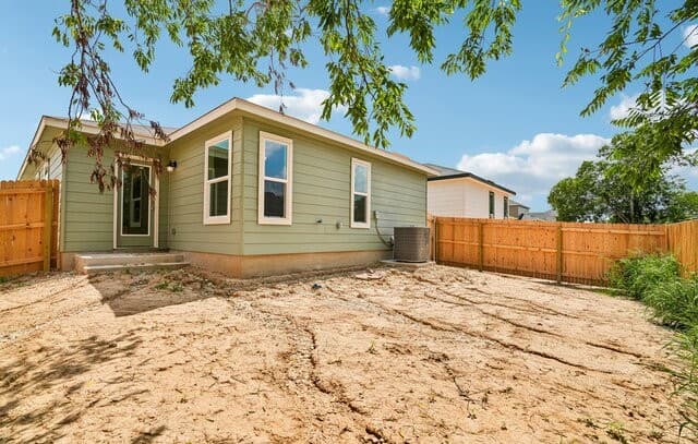 903 Bull Boat Ln, San Antonio, TX 78221 — photo 8
