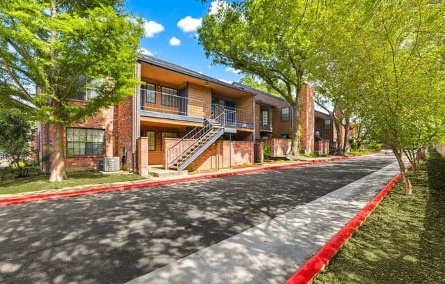 4803 Hamilton Wolfe Unit 914