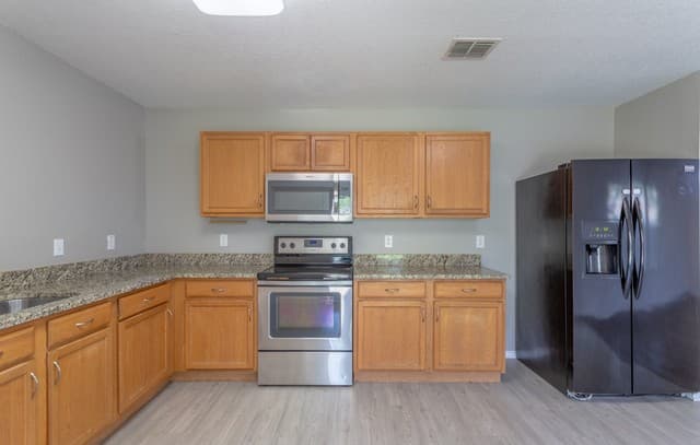 7711  Windview Way, San Antonio, TX 78244 — photo 14