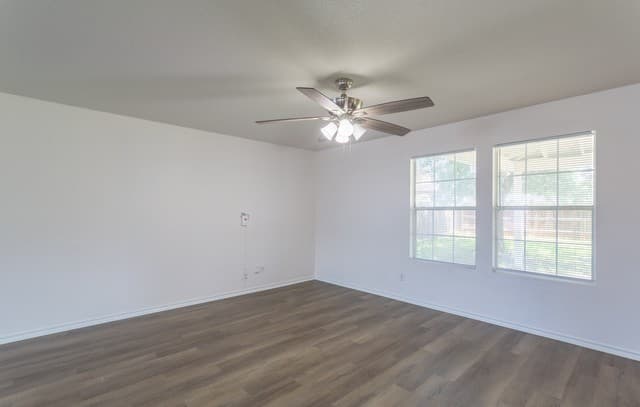 7711  Windview Way, San Antonio, TX 78244 — photo 9