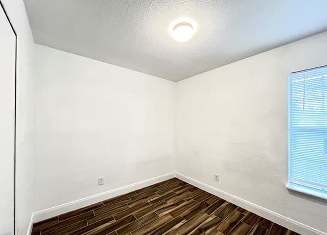 2106  Henrietta St, San Antonio, TX 78224 — photo 19