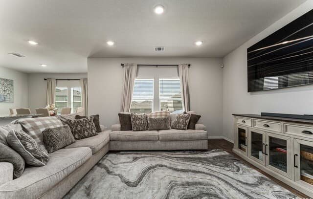 3127  Keuka Park Dr, San Antonio, TX 78245 — photo 2