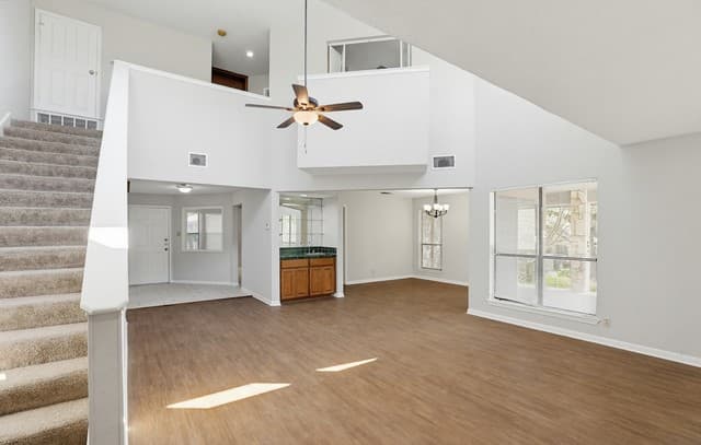 402  Thetford, San Antonio, TX 78254 — photo 5