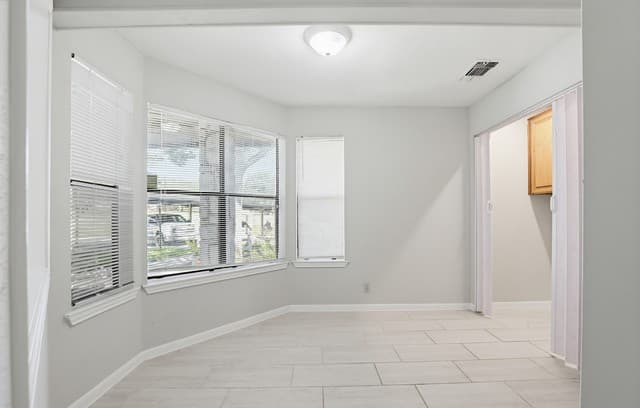 402  Thetford, San Antonio, TX 78254 — photo 8