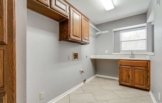 8743  Paseo Oaks, San Antonio, TX 78255 — photo 11