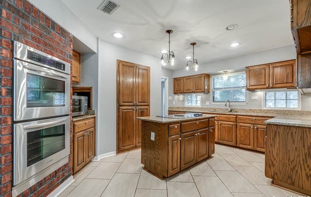 8743  Paseo Oaks, San Antonio, TX 78255 — photo 2