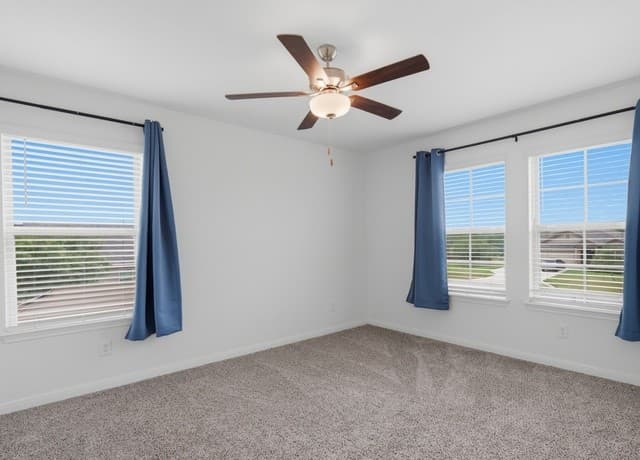 132  Reno Trl, Floresville, TX 78114 — photo 17