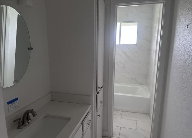 6402 Green Top Dr, San Antonio, TX 78233 — photo 9