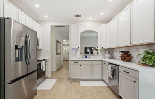 8787  Laurel Canyon Dr, Universal City, TX 78148 — photo 12