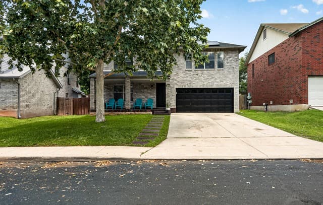 17507 Emerald Canyon Dr