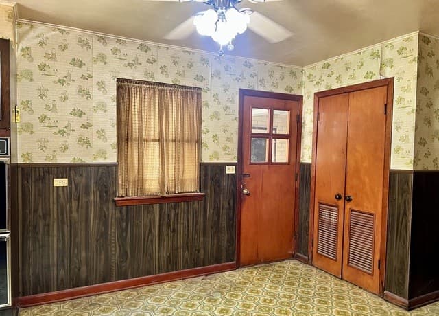 364  School Dr, Poteet, TX 78065 — photo 12