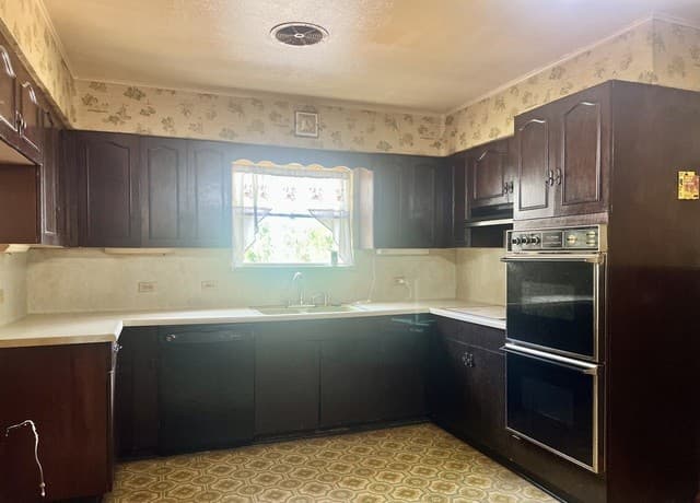 364  School Dr, Poteet, TX 78065 — photo 16
