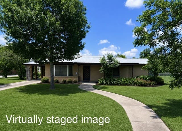 364  School Dr, Poteet, TX 78065 — photo 3
